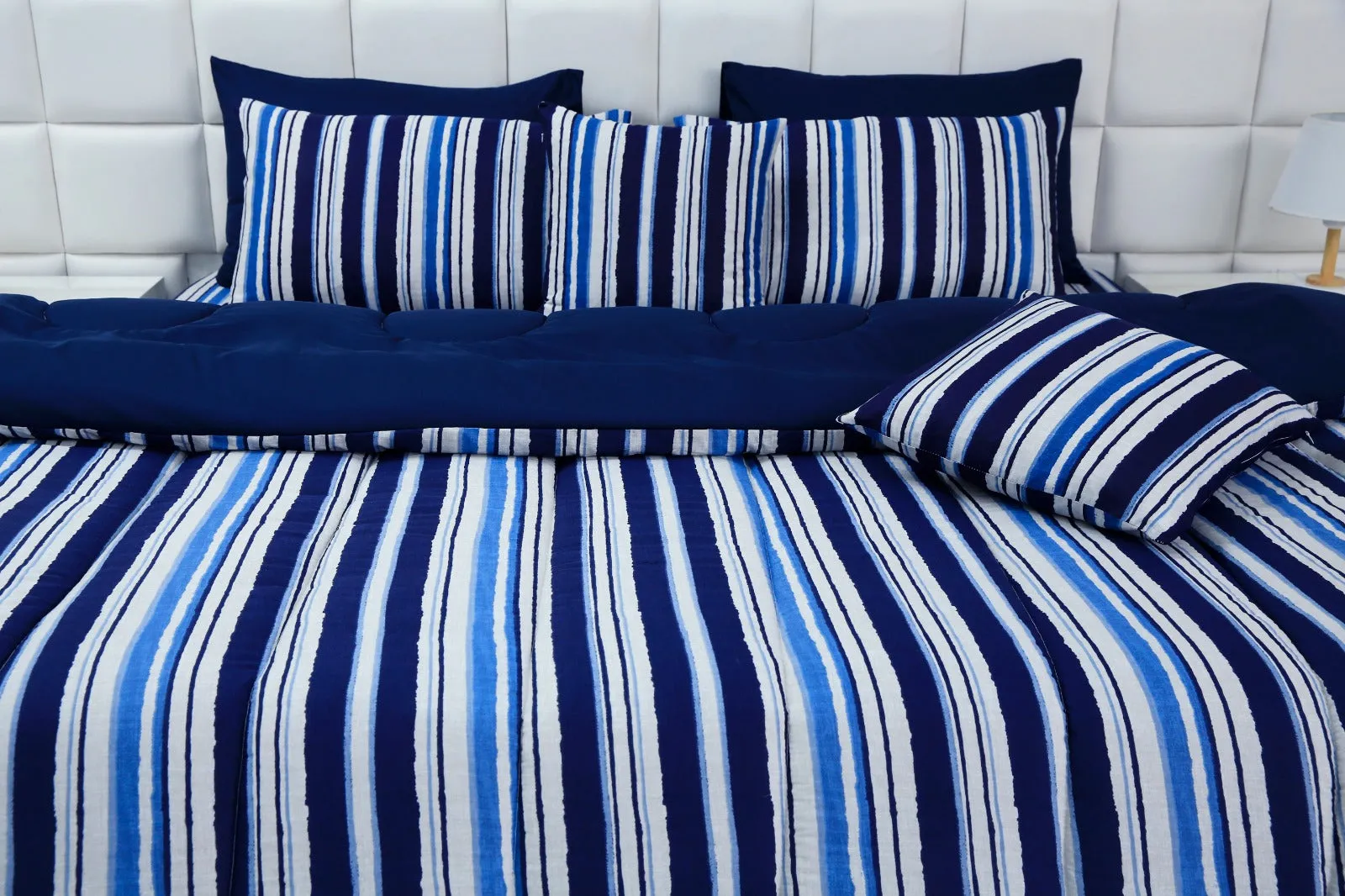 8 PCs Winter Comforter Set-Blue Bold Lines