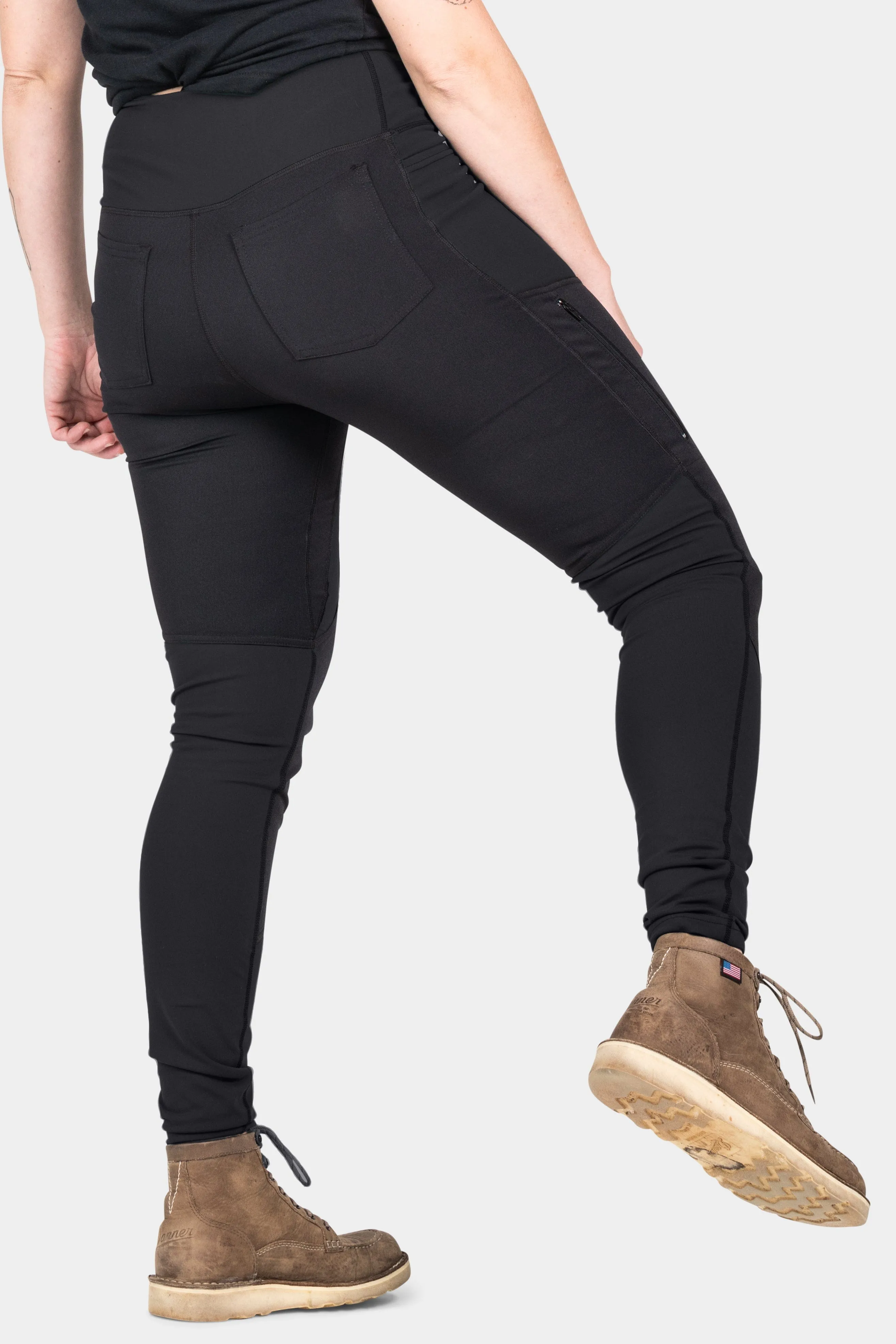 Field Utility Legging in Black