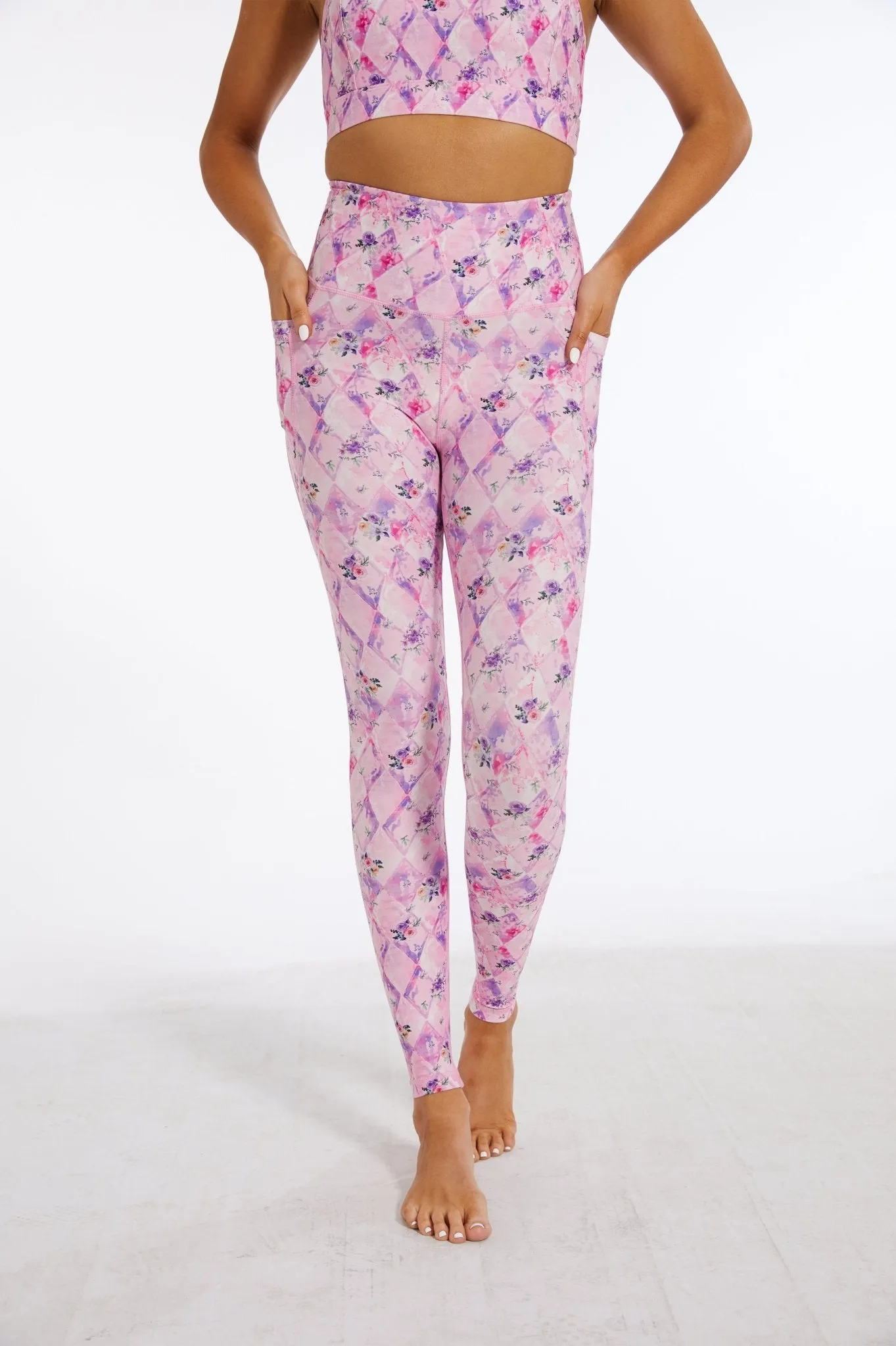 Gentle Pink Rose High-waisted Leggings with Pockets