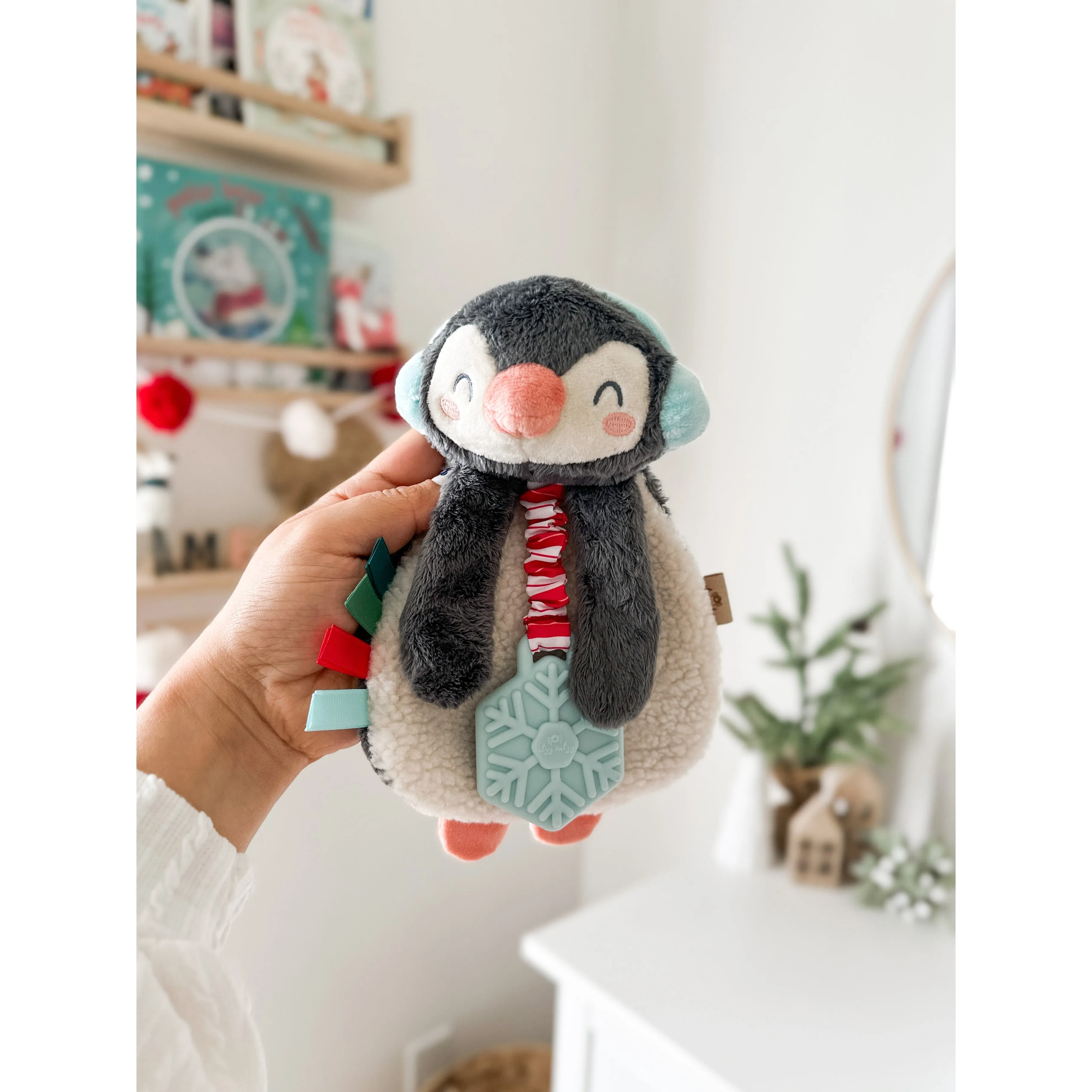 Itzy Lovey Holiday Plush   Teether Toy - Penguin