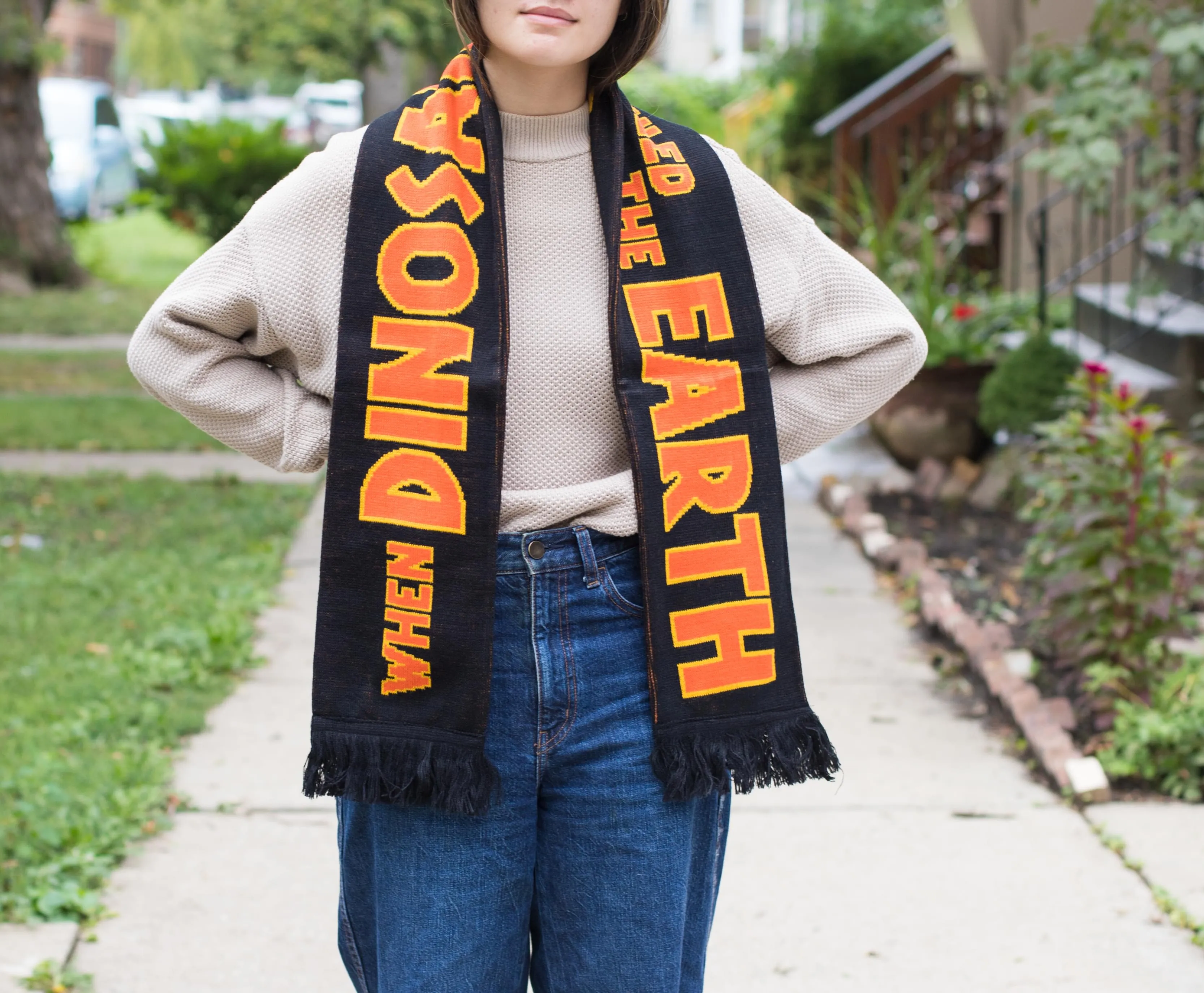 Jurassic Park Large Knitted Scarf "When Dinosaurs Ruled The Earth"