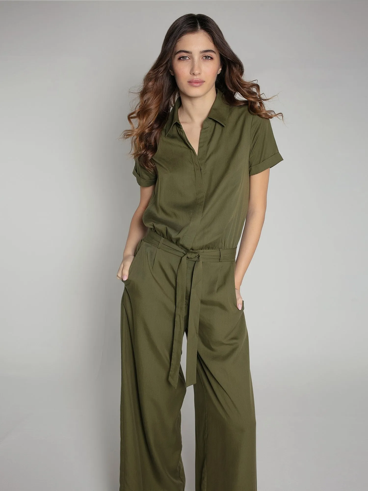 Keeley Jumpsuit in Khaki