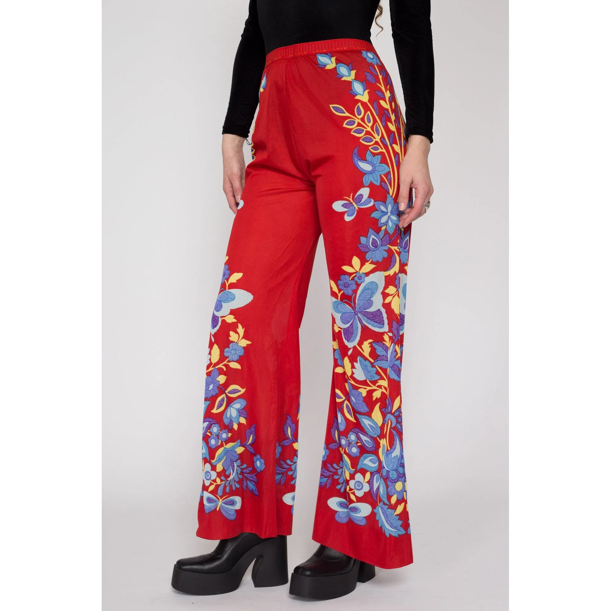 Medium 70s Red Floral & Butterfly Print Lounge Pants