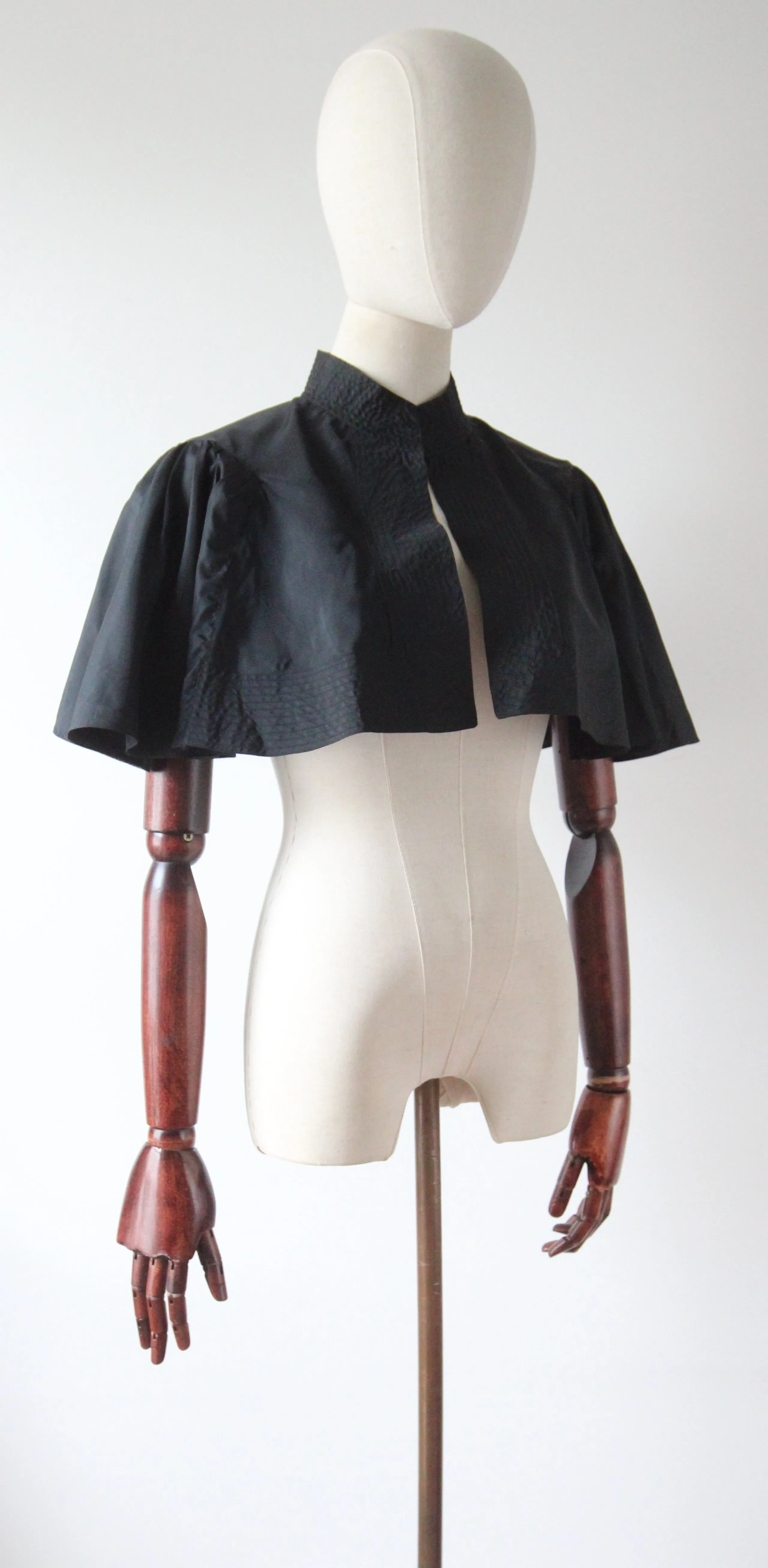 "Fluttered Capelet" Vintage 1930's Black Fluttered Shoulder Cape