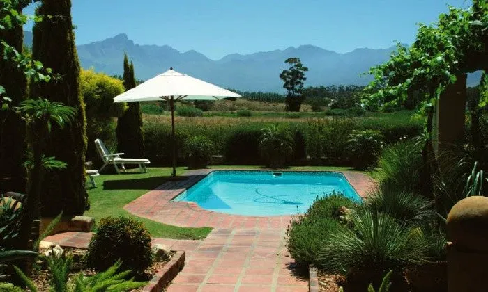 Western Cape: 2 or 3-Night Stay for Two in a Self-catering Cottage at Villa Tarentaal