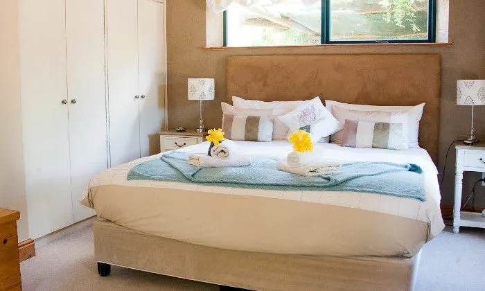 Western Cape: 2 or 3-Night Stay for Two in a Self-catering Cottage at Villa Tarentaal