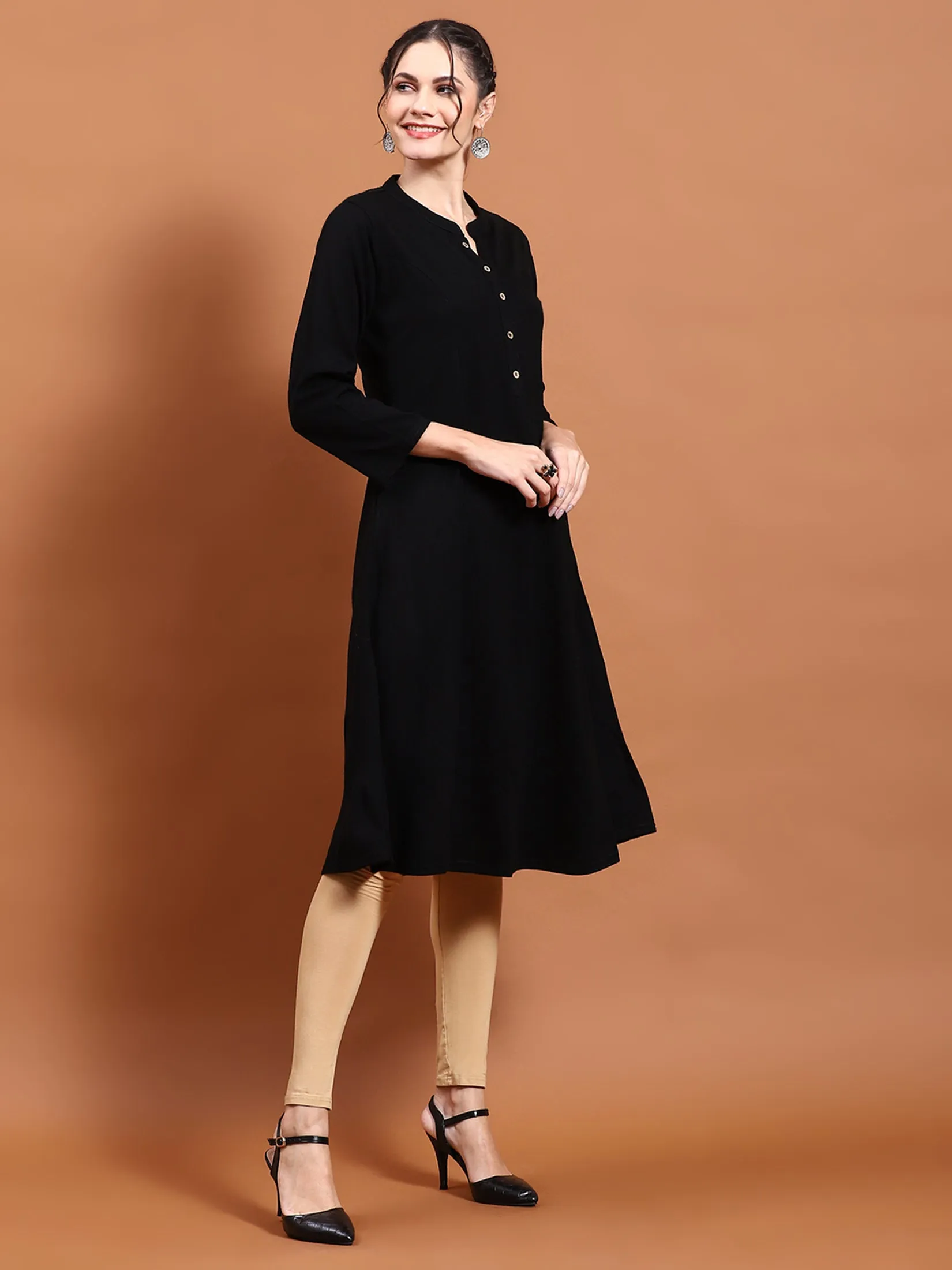 Winter Women Black Solid Kurta