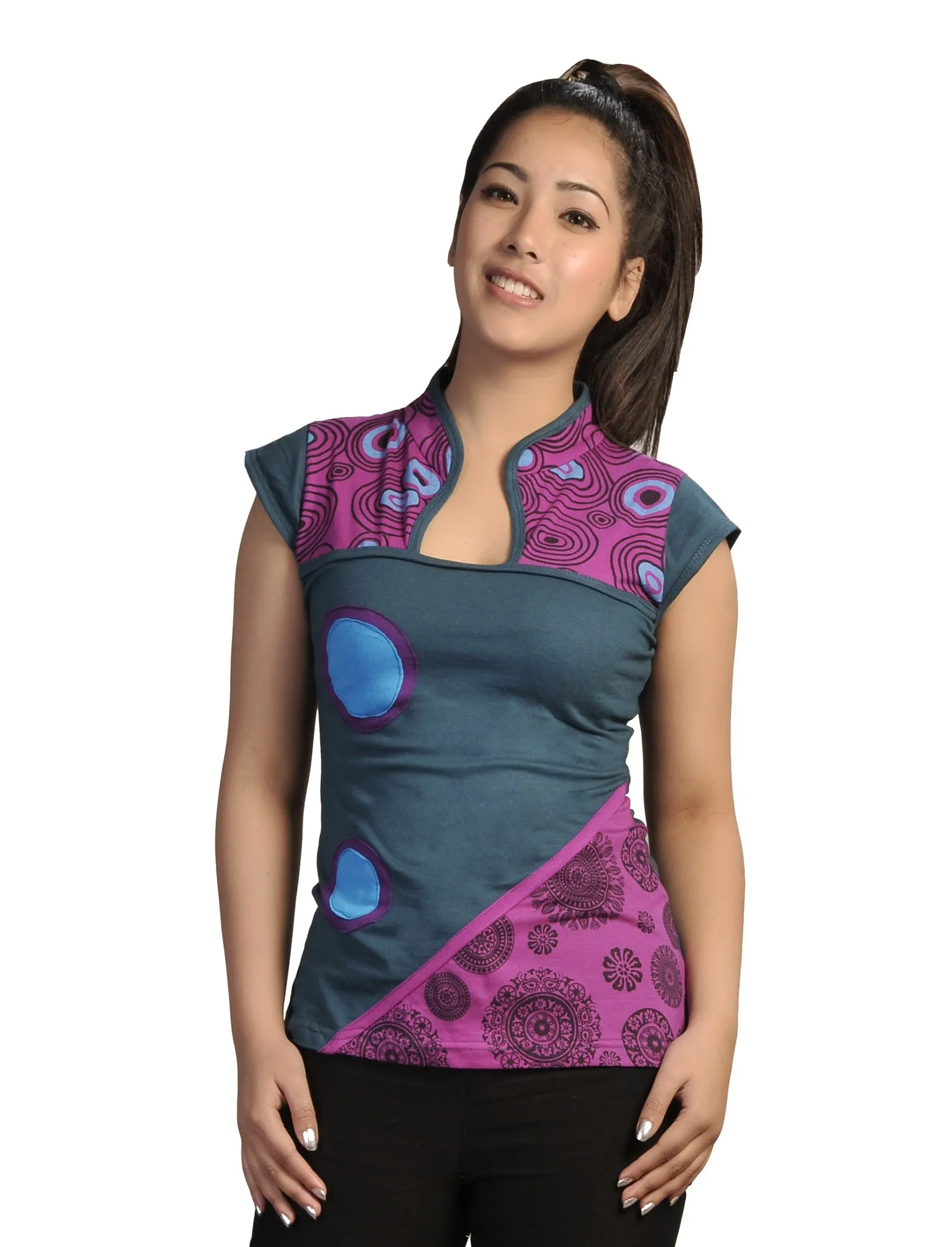 woman-half-sleeve-top-with-chinese-collar-design-bubble