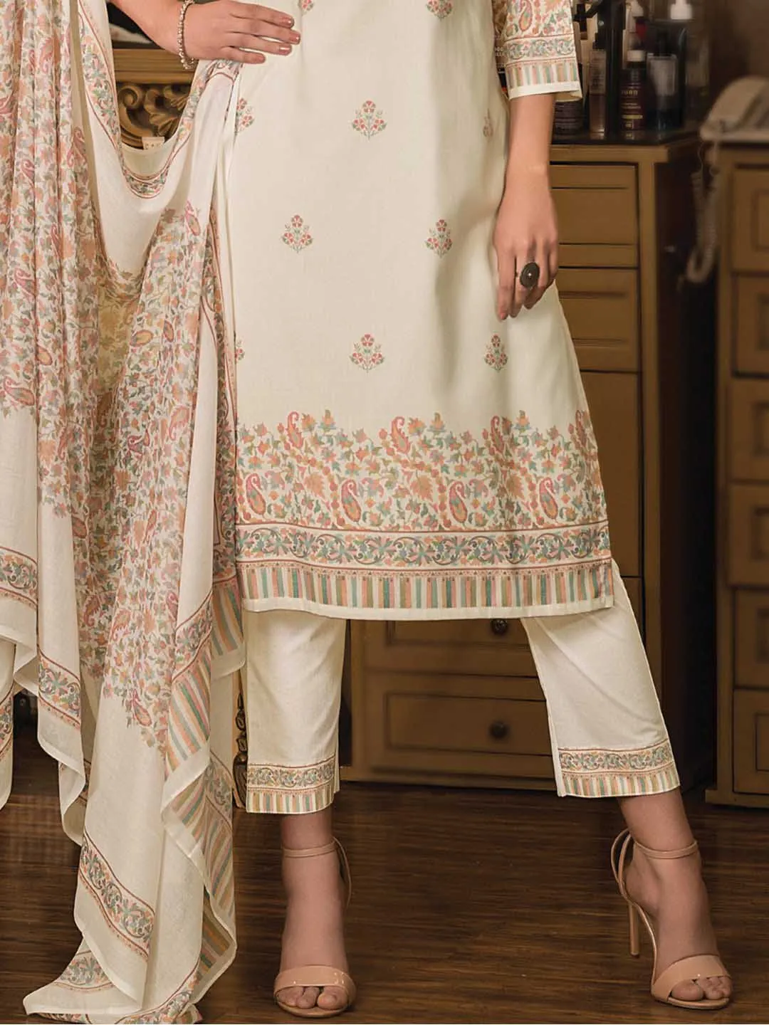 Woolen Unstitched Cream Winter Pashmina Printed Suits Materials