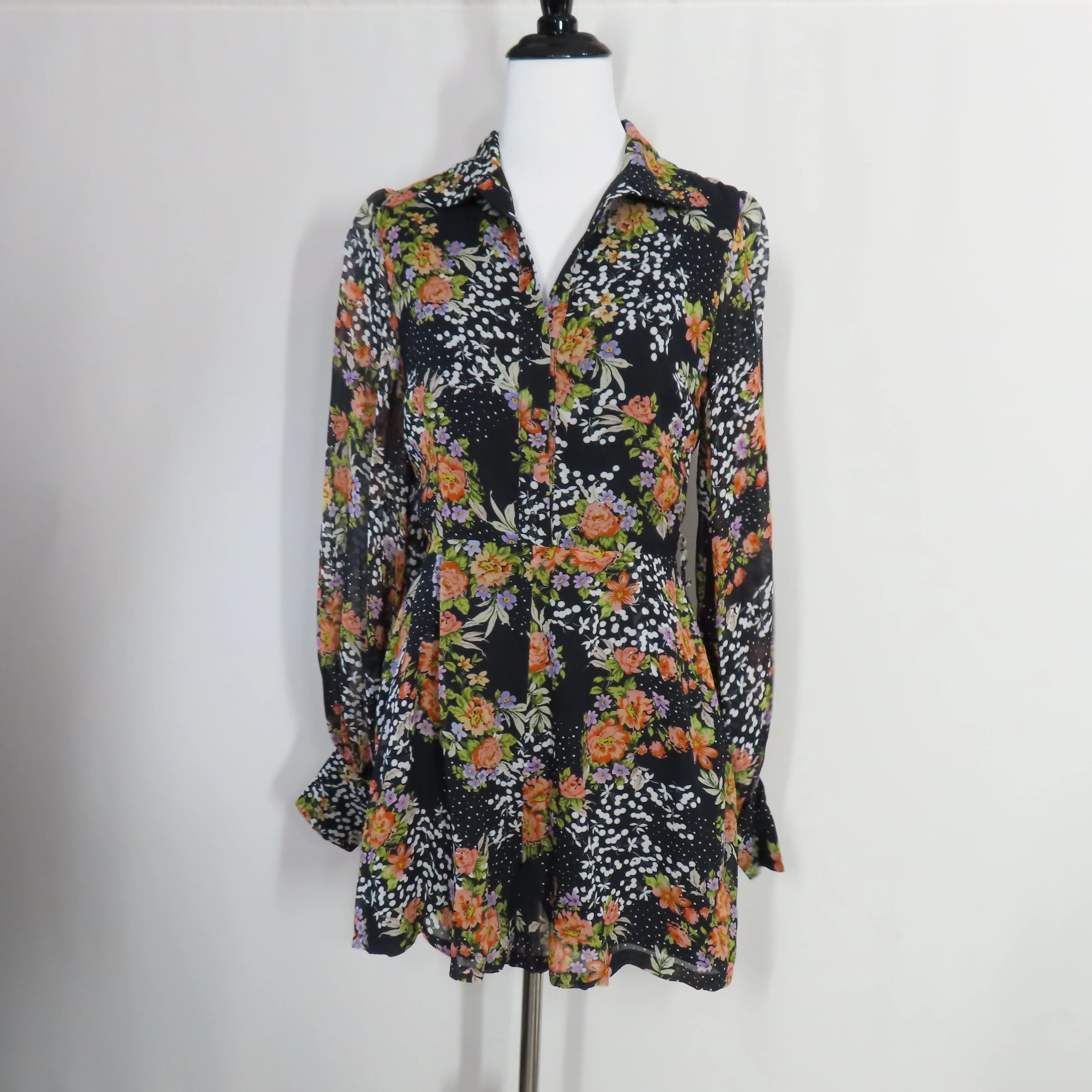 Yumi Kim Midnight Magic Black Floral Long Sleeve Button-up Collar Perry Romper Size X-Small